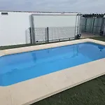 No Grupos - Casas El Palomar * קוניל דה לה פרונטרה